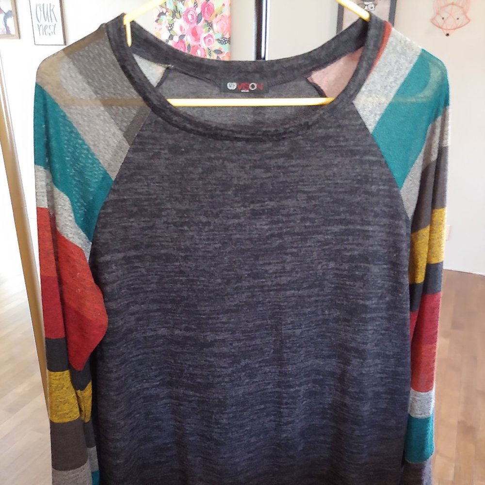 Vision Striped Sleeve & Grey Top - SO SOFT!!